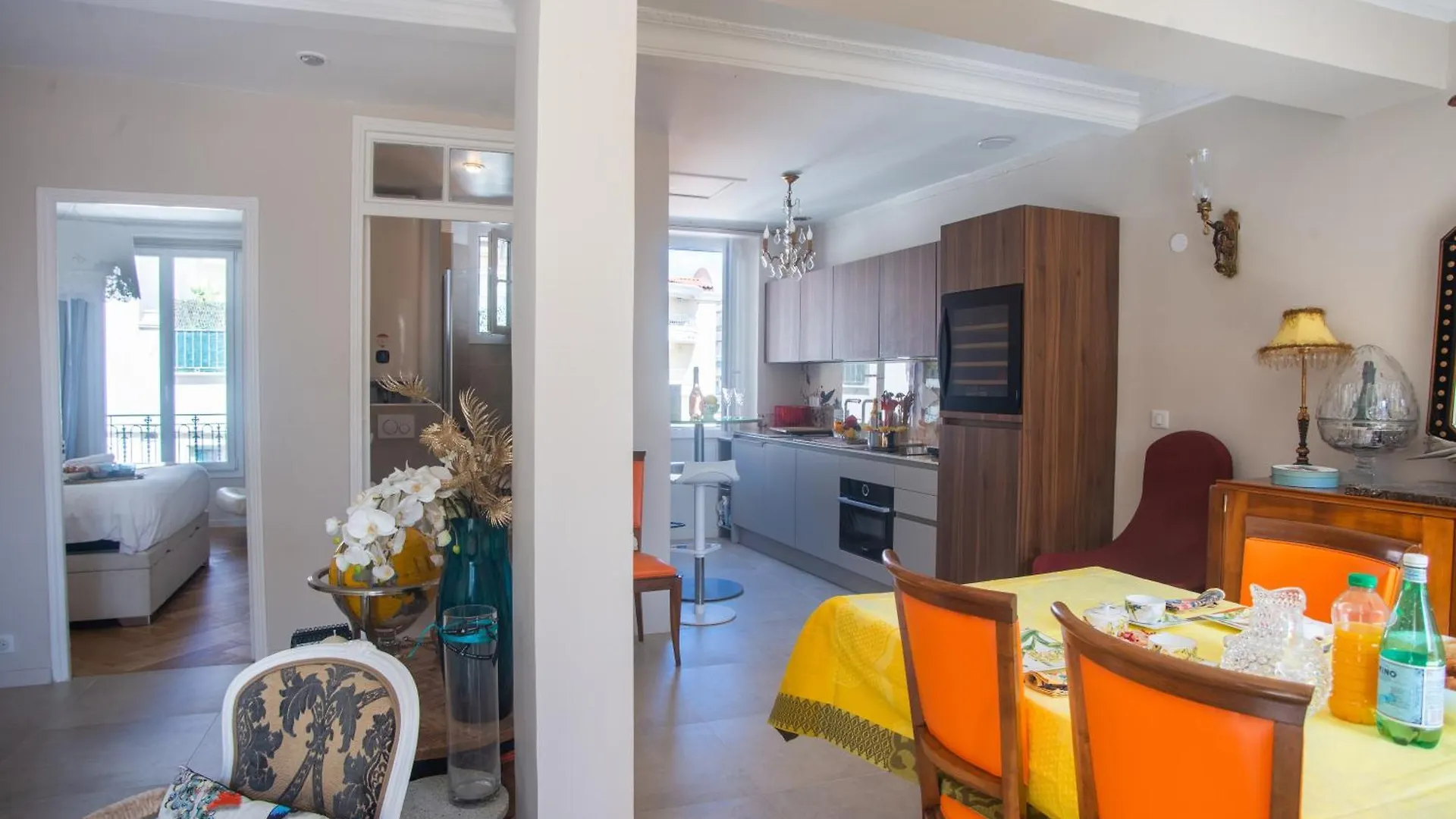 Authentic Nice Apartment - Sunny Terrace - Happy Rentals
