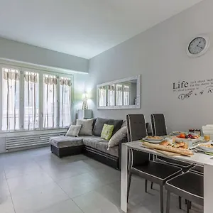  Appartement Dante 10 - Cosy Apartment Close Sea